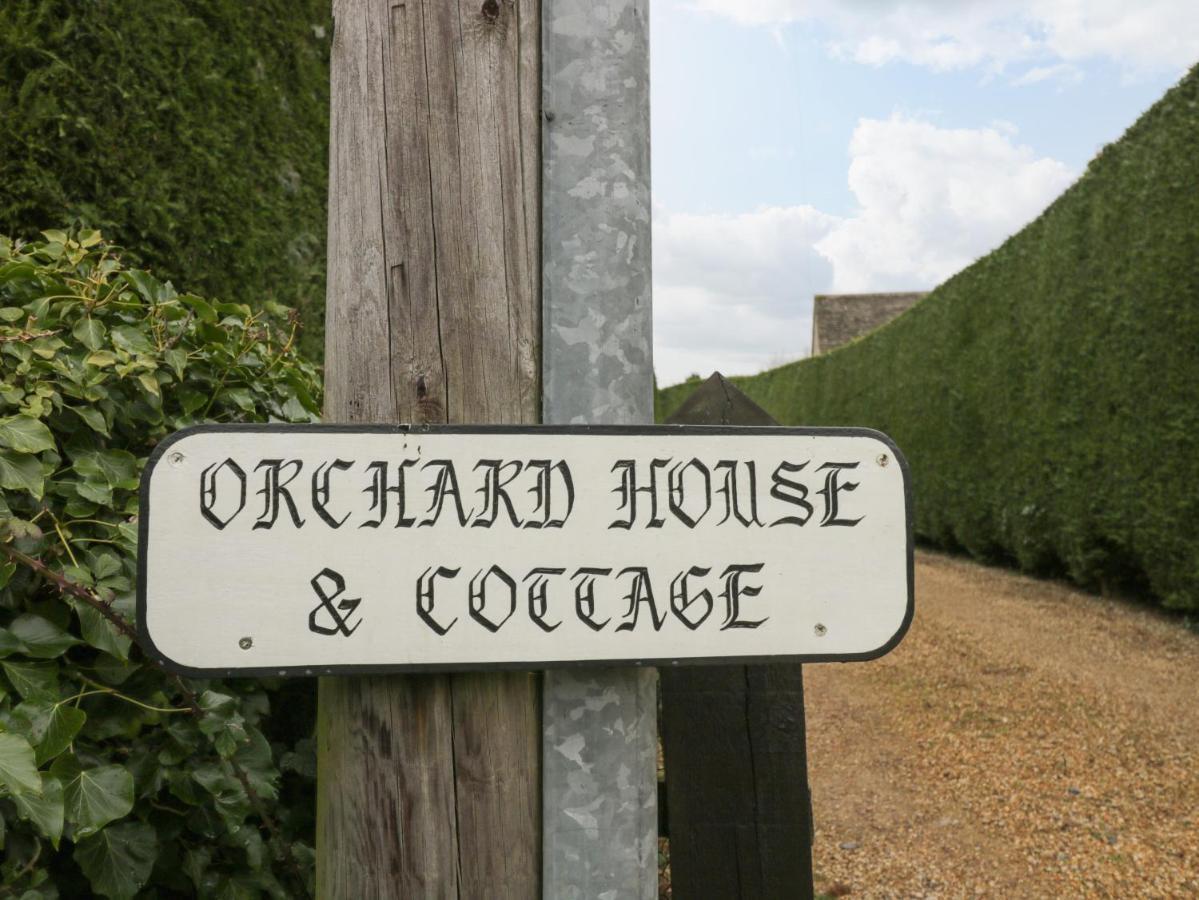 Orchard House Cottage Малмсбери Экстерьер фото